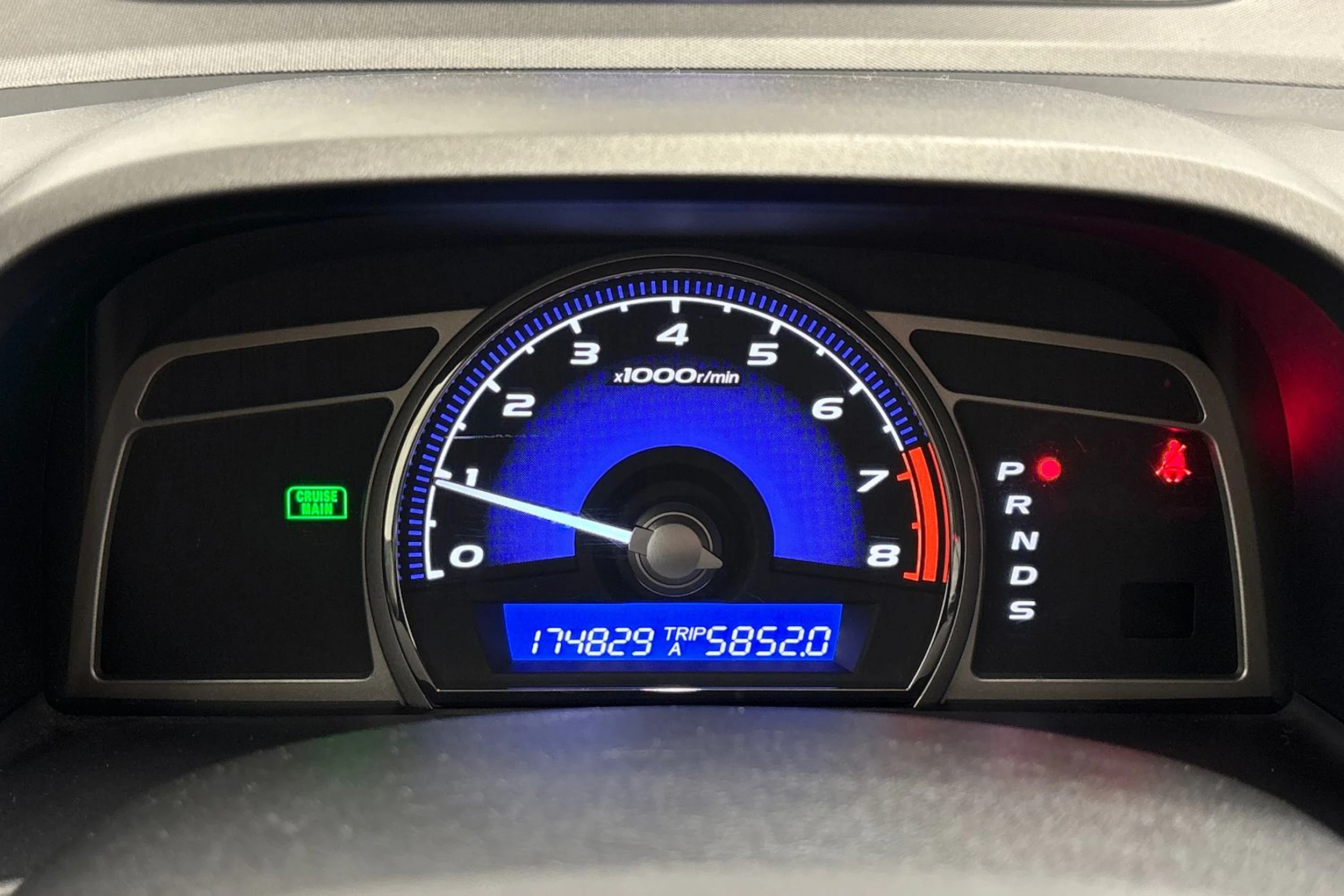 musta Honda Civic 2011 kuva 19.