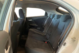valkoinen Honda Civic 2013 kuva 8.