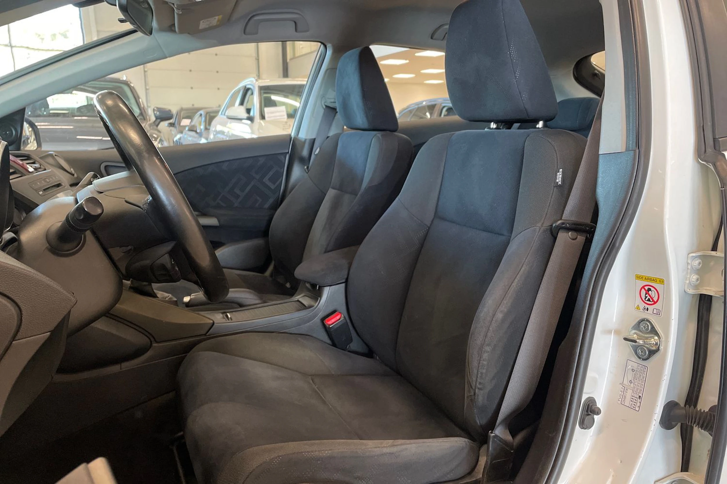 valkoinen Honda Civic 2013 kuva 11.