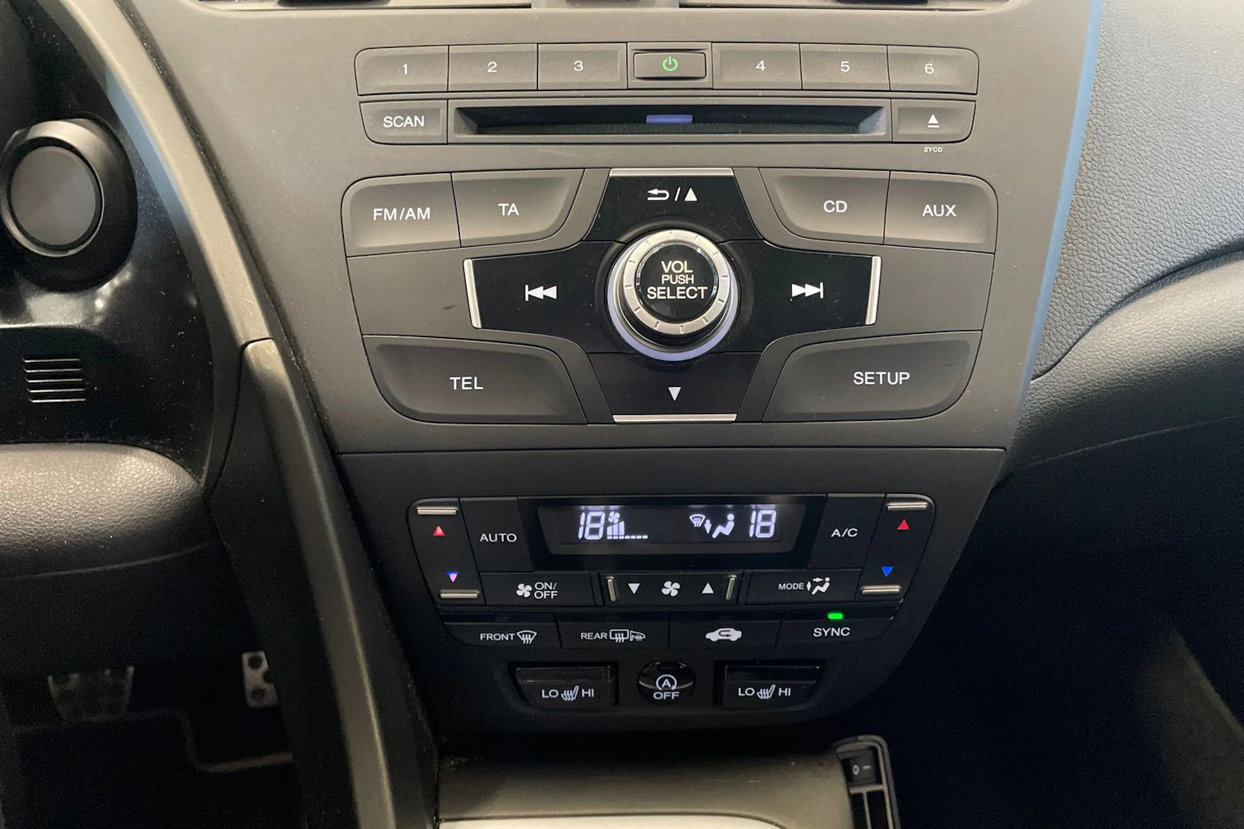 valkoinen Honda Civic 2013 kuva 19.