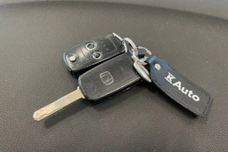 valkoinen Honda Civic 2013 kuva 30.