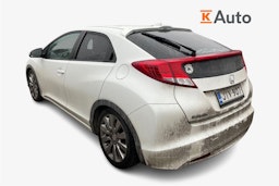 valkoinen Honda Civic 2013 kuva 2.