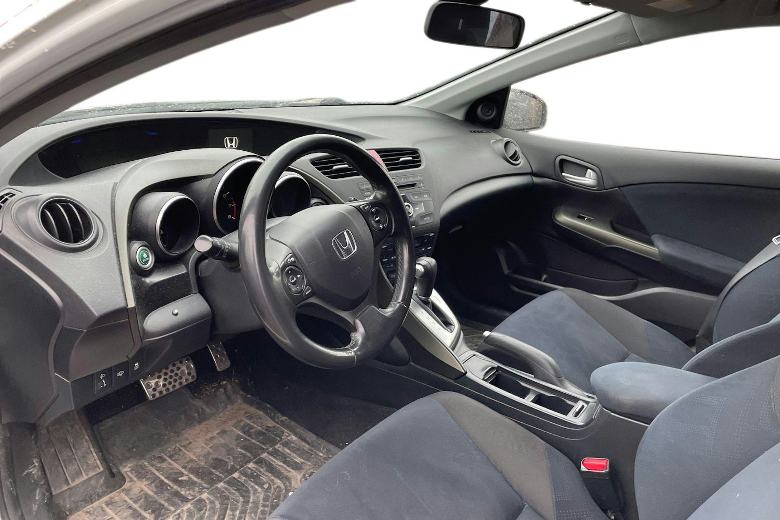 valkoinen Honda Civic 2013 kuva 3.