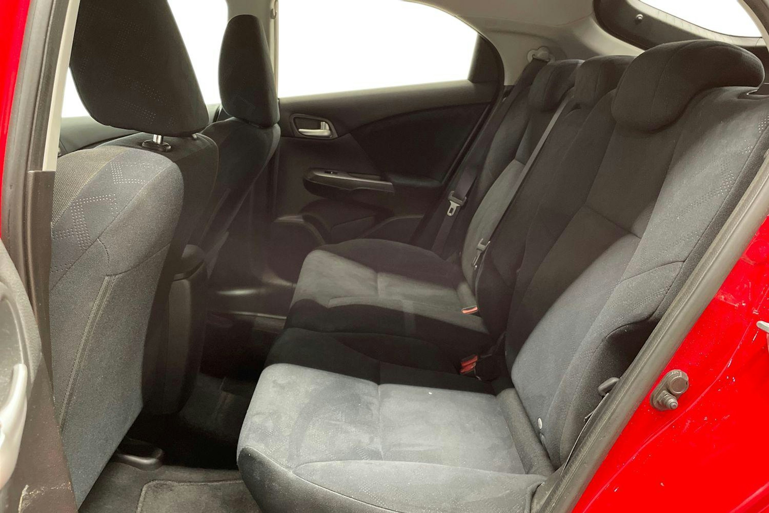 punainen Honda Civic 2013 kuva 10.