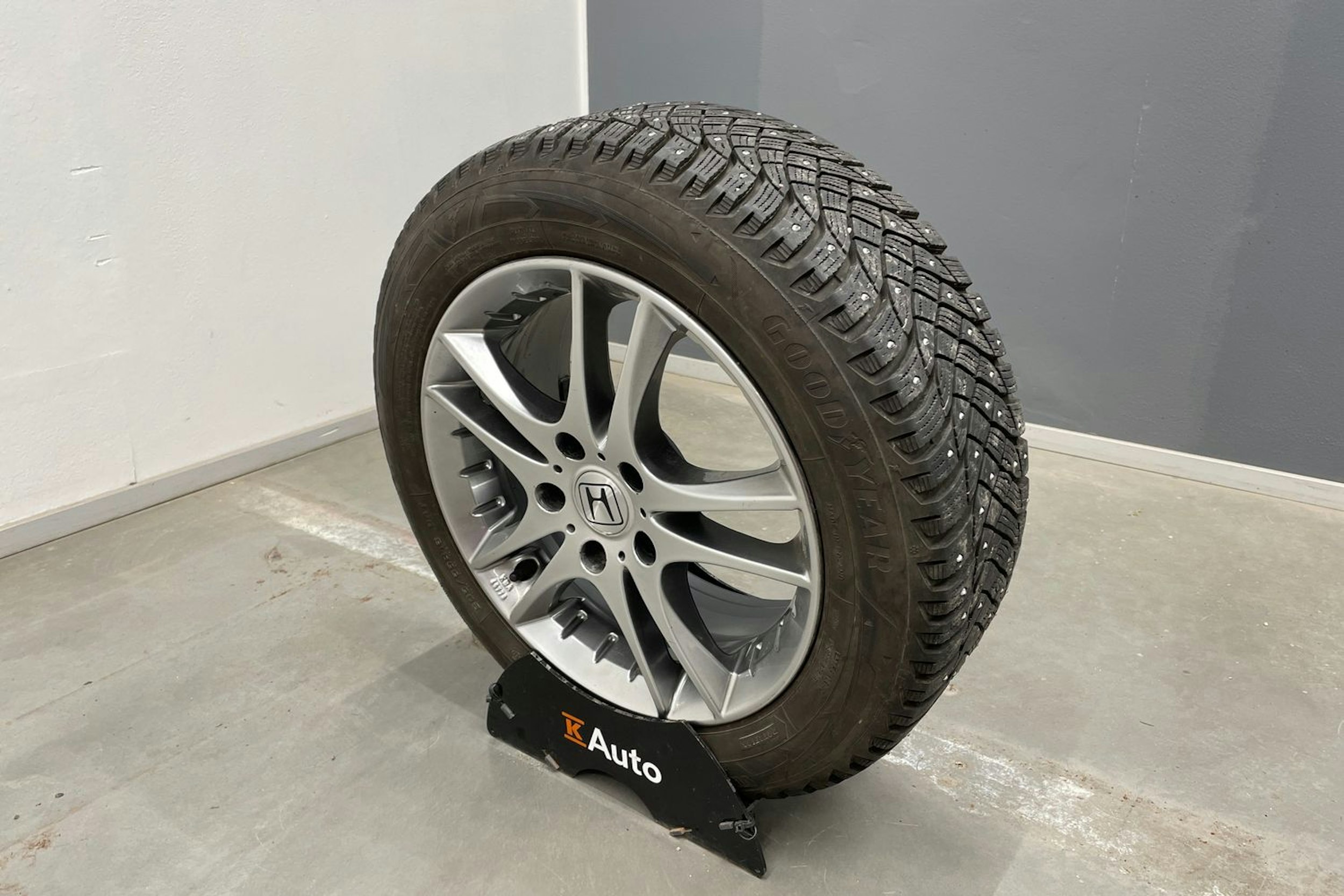 punainen Honda Civic 2013 kuva 14.