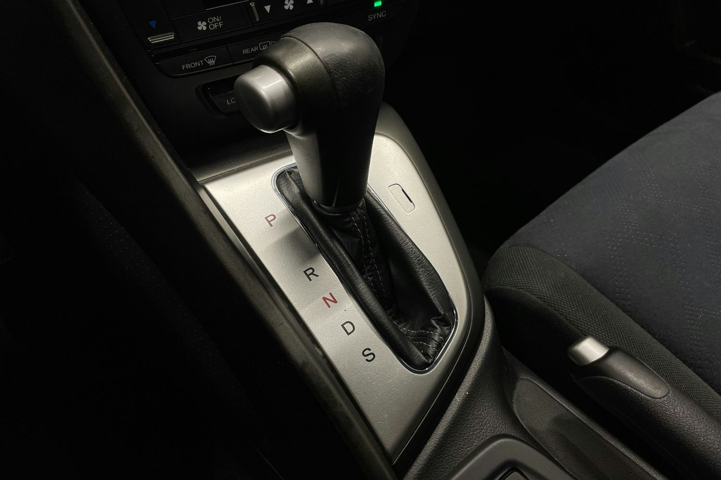 punainen Honda Civic 2013 kuva 19.
