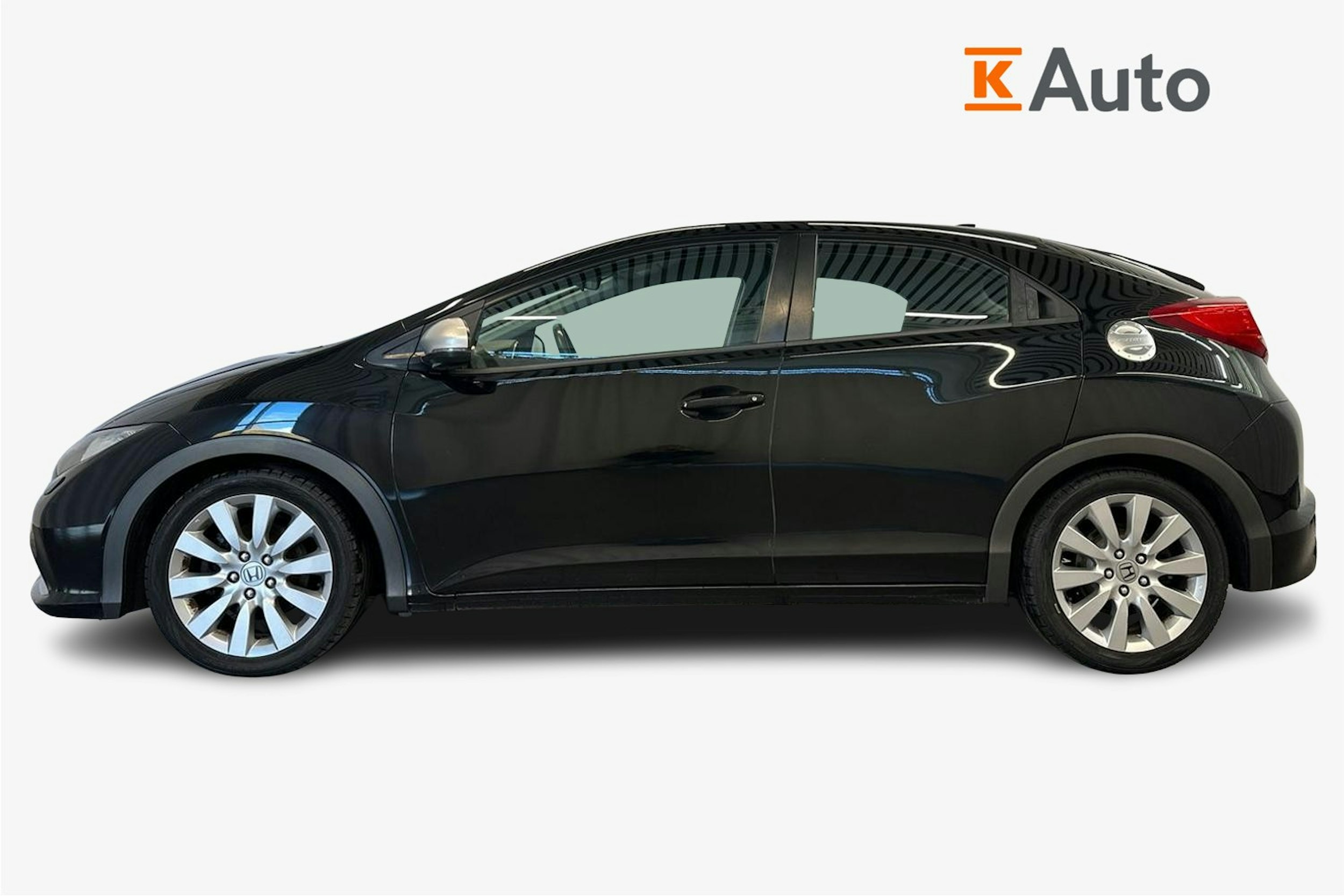 musta Honda Civic 2013 kuva 6.