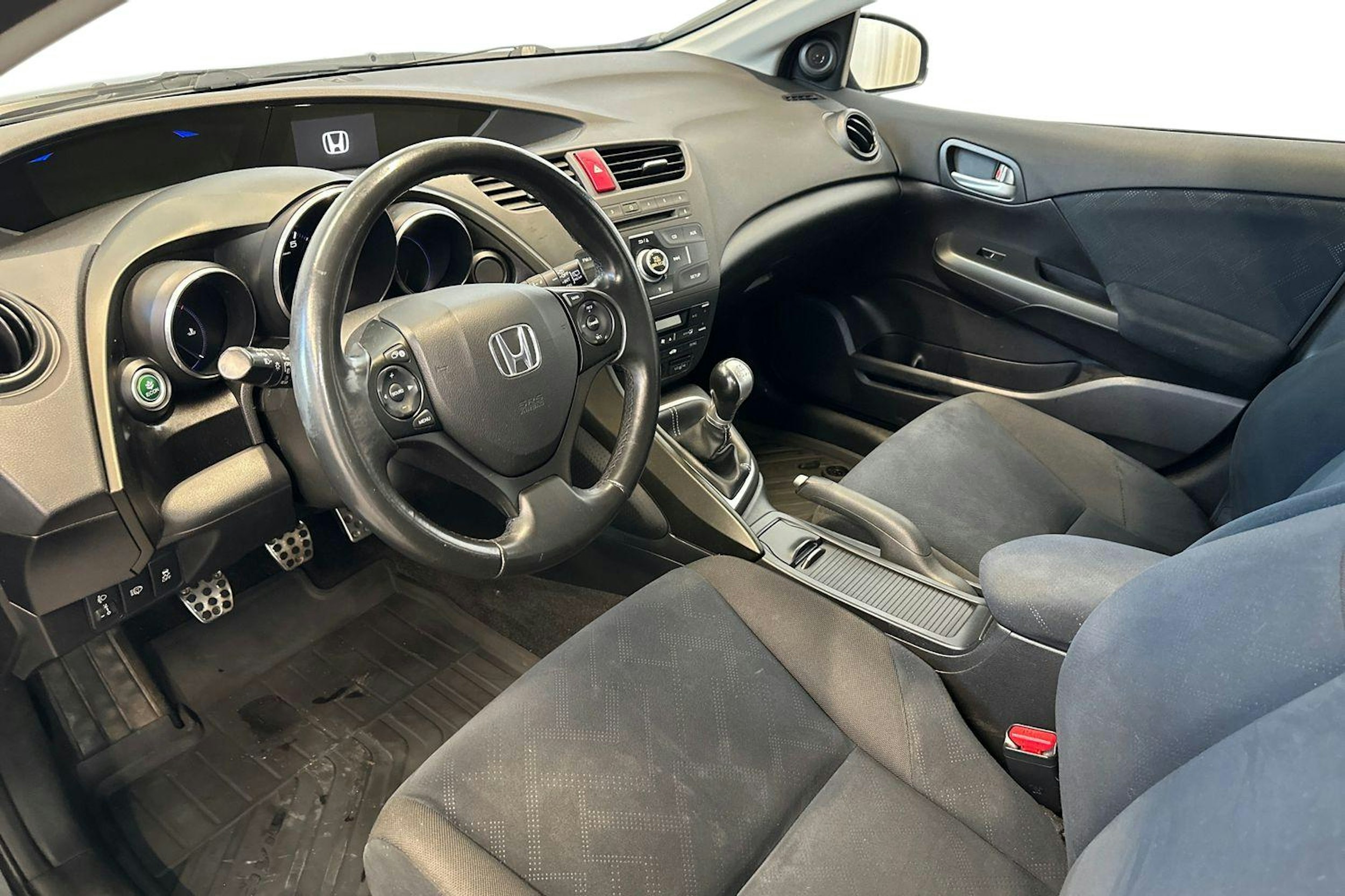 musta Honda Civic 2013 kuva 7.