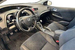 musta Honda Civic 2013 kuva 7.
