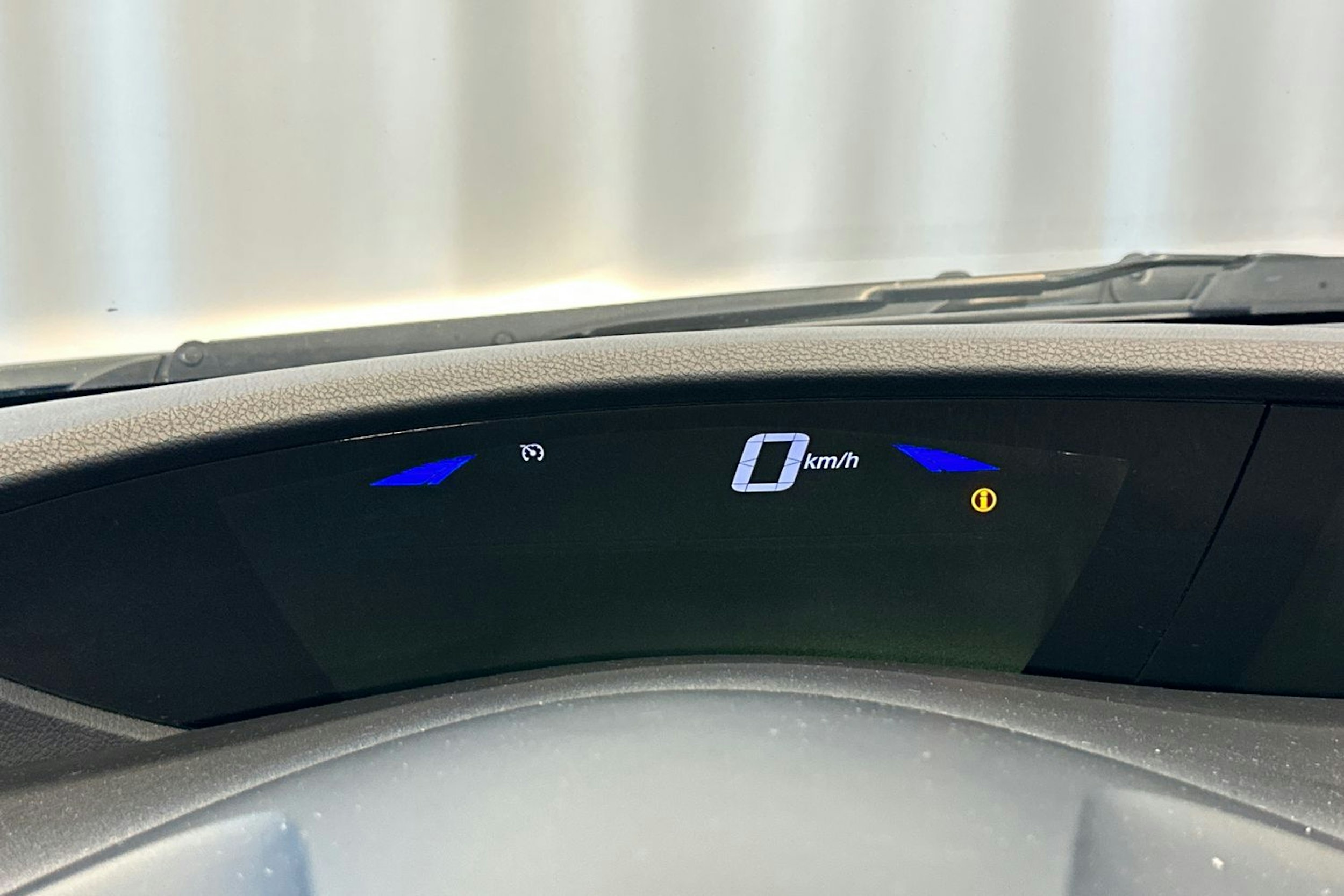 musta Honda Civic 2013 kuva 15.