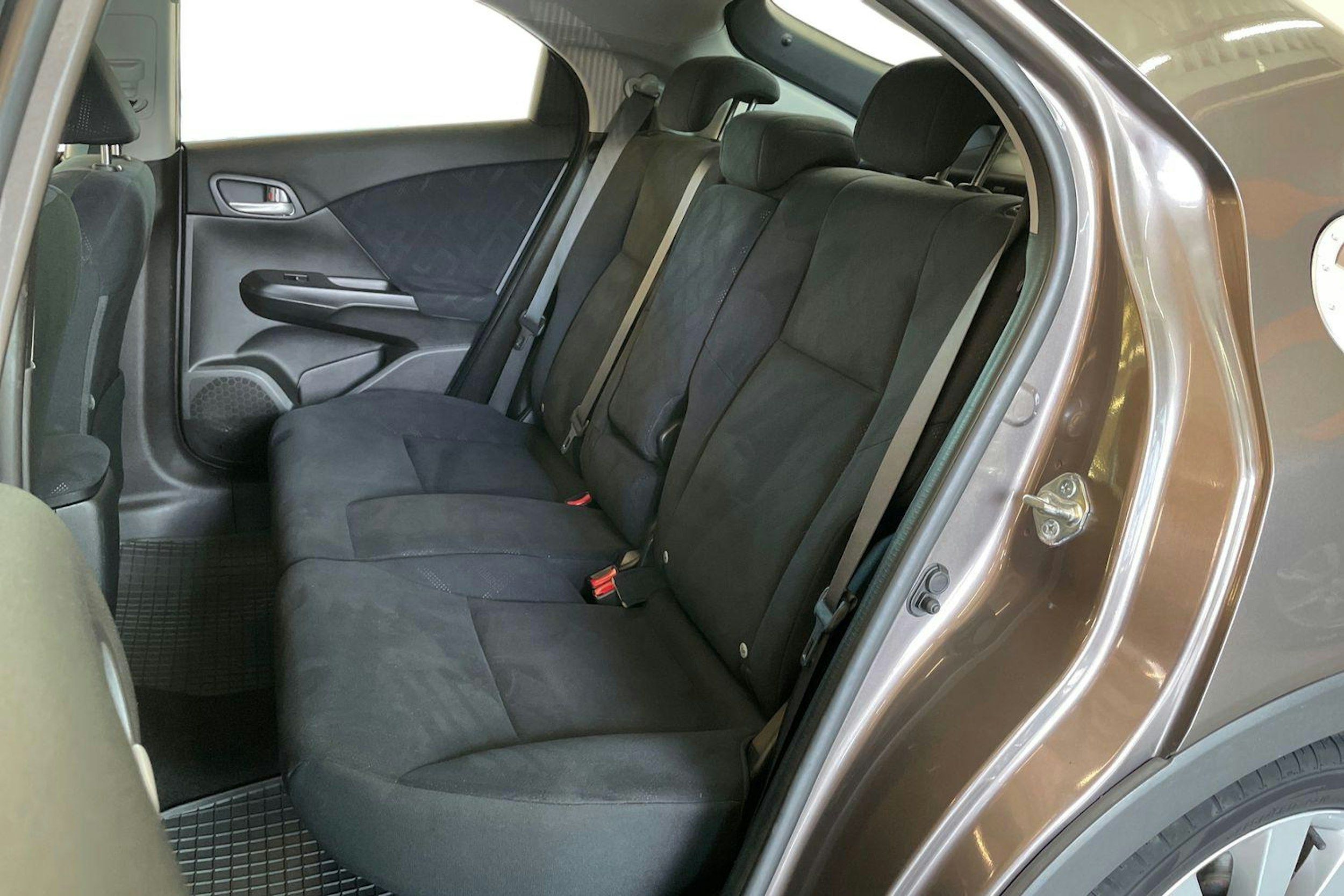 ruskea (beige) Honda Civic 2013 kuva 10.