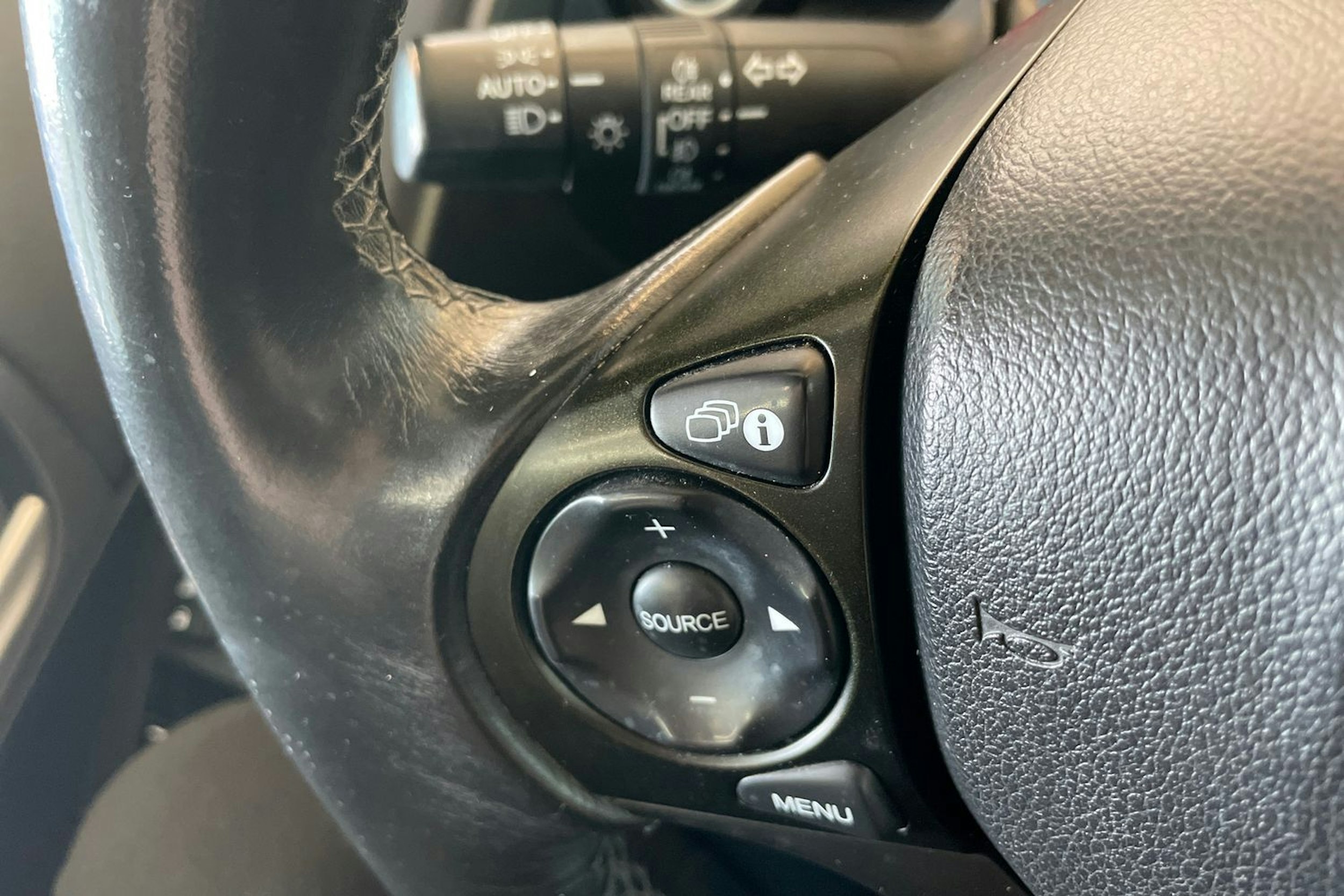ruskea (beige) Honda Civic 2013 kuva 17.