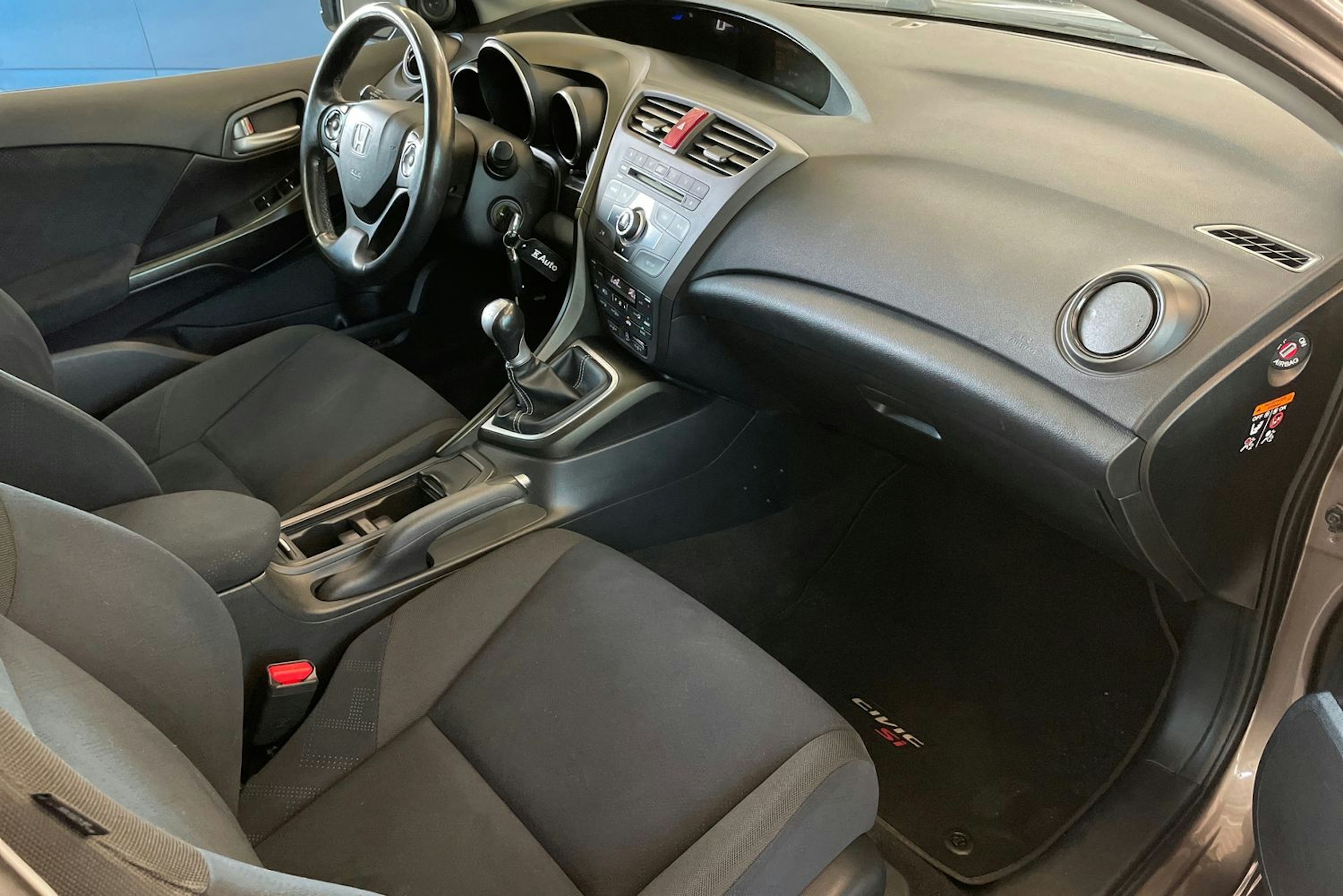 ruskea (beige) Honda Civic 2013 kuva 22.