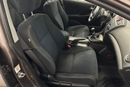 ruskea (beige) Honda Civic 2014 kuva 16.