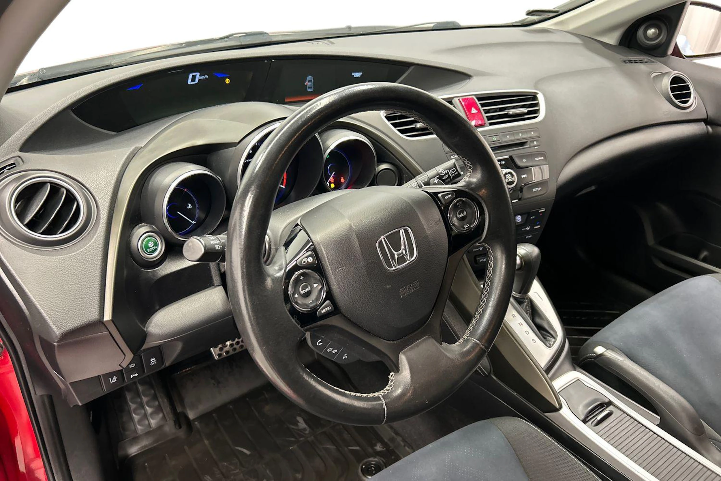 punainen Honda Civic 2014 kuva 6.