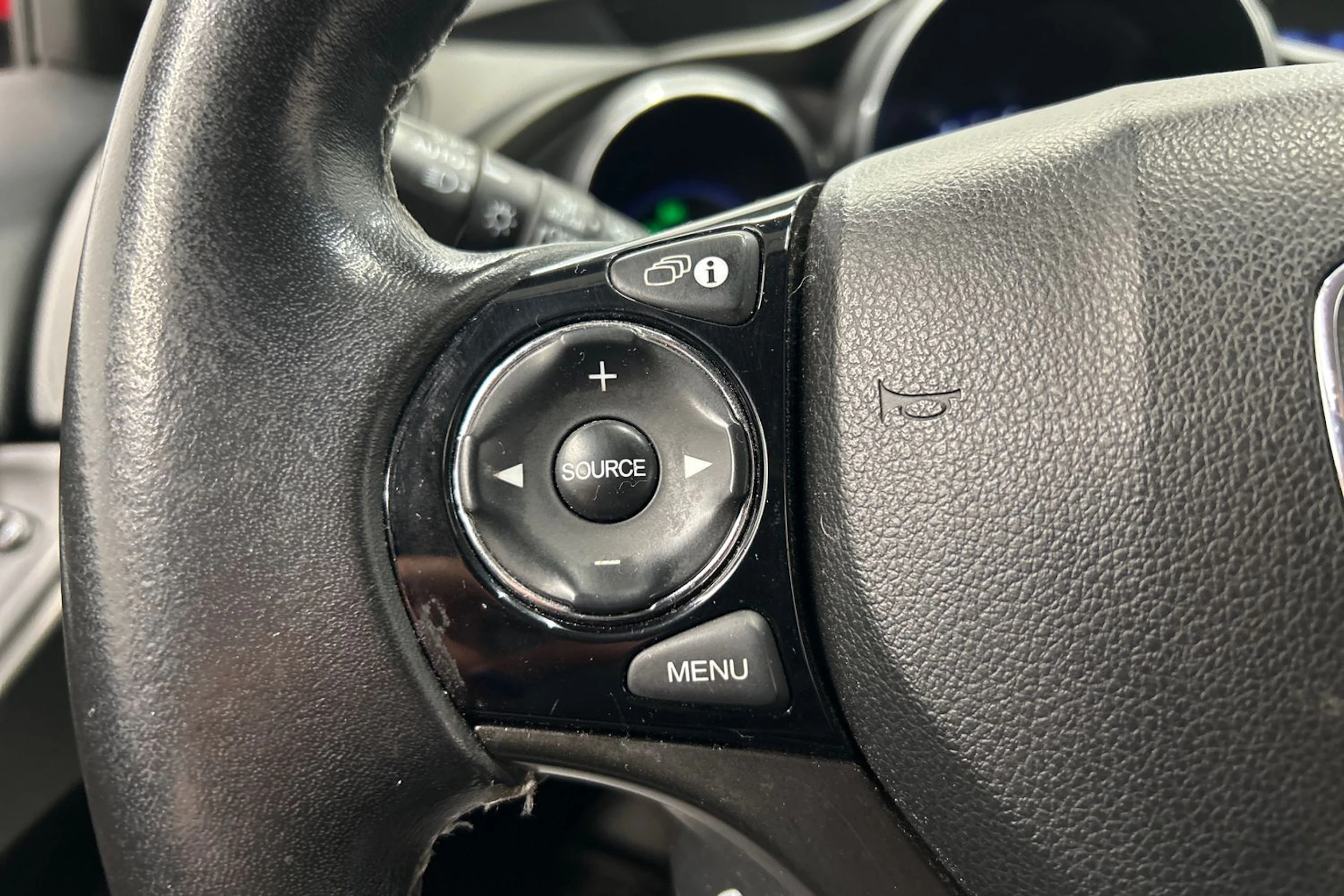 punainen Honda Civic 2014 kuva 16.