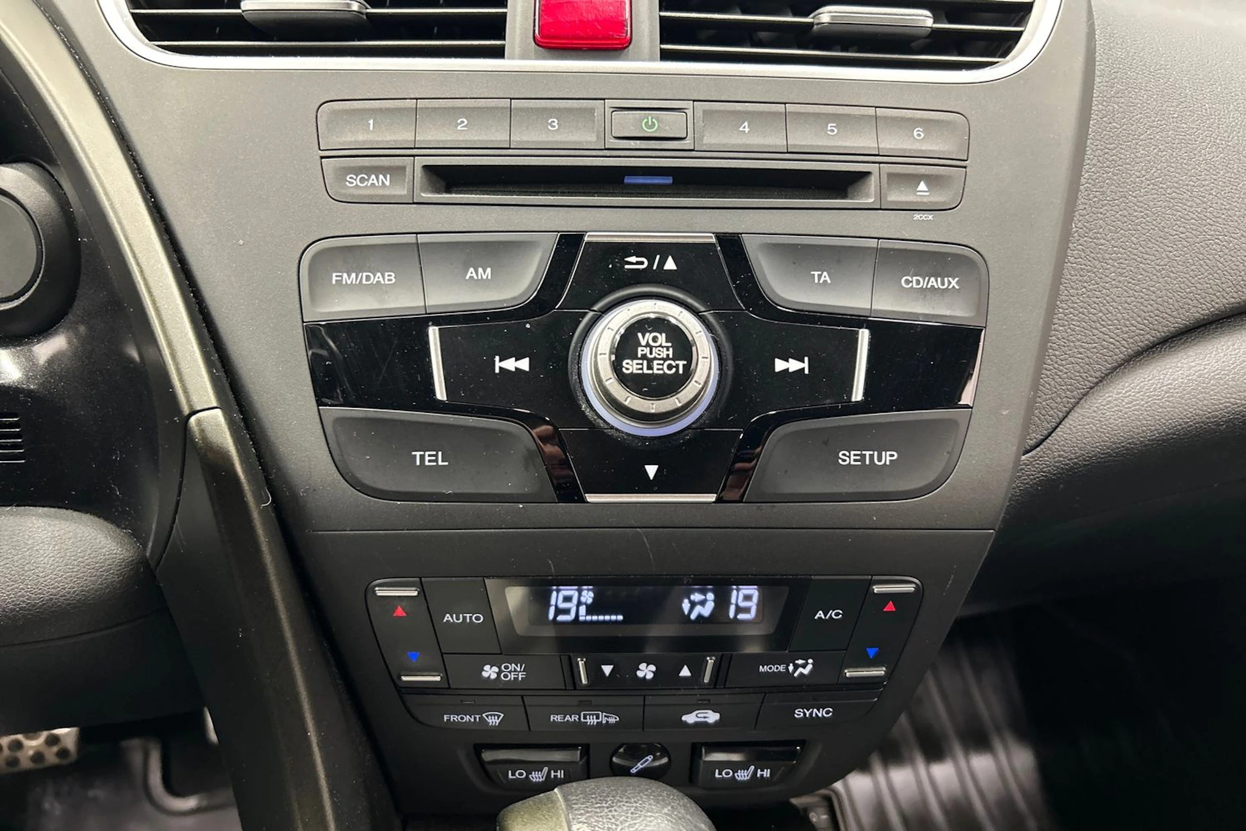 punainen Honda Civic 2014 kuva 19.