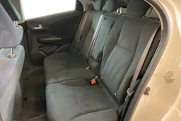 Valkoinen Honda CIVIC 2014 kuva 8.