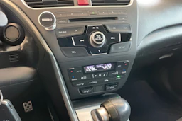 Valkoinen Honda CIVIC 2014 kuva 15.