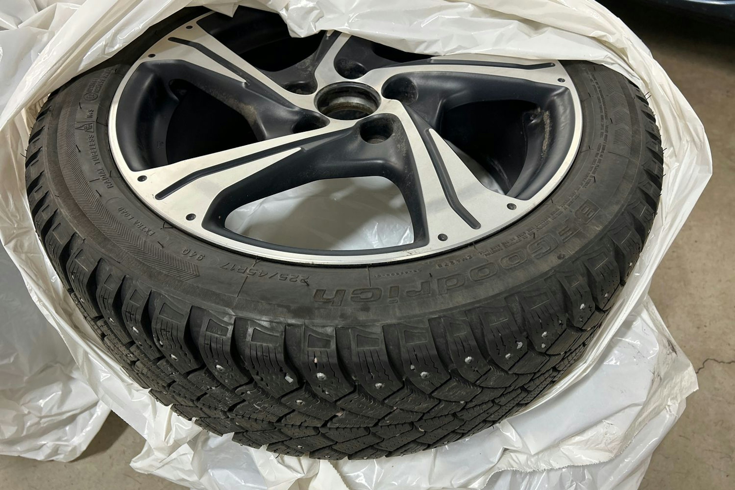 Harmaa Honda CIVIC 2015 kuva 13.