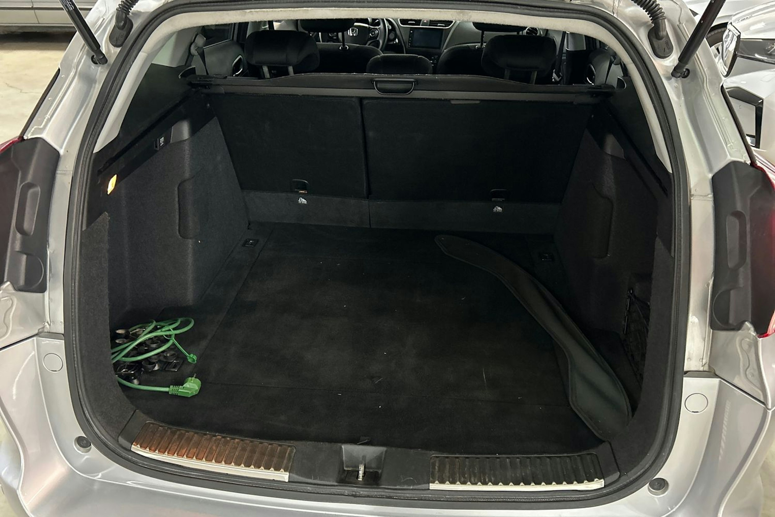 Harmaa Honda CIVIC 2015 kuva 14.