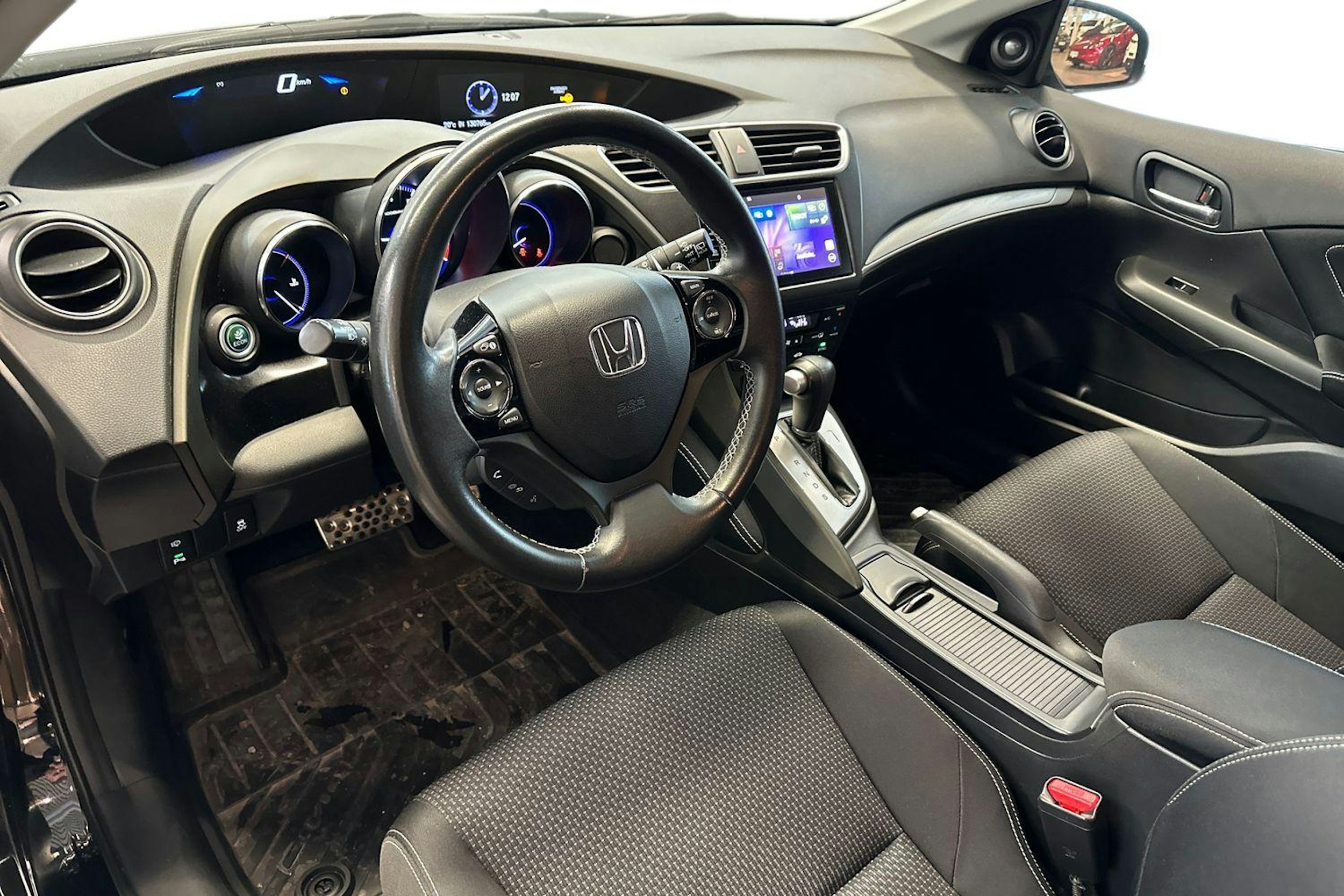 musta Honda Civic 2016 kuva 3.