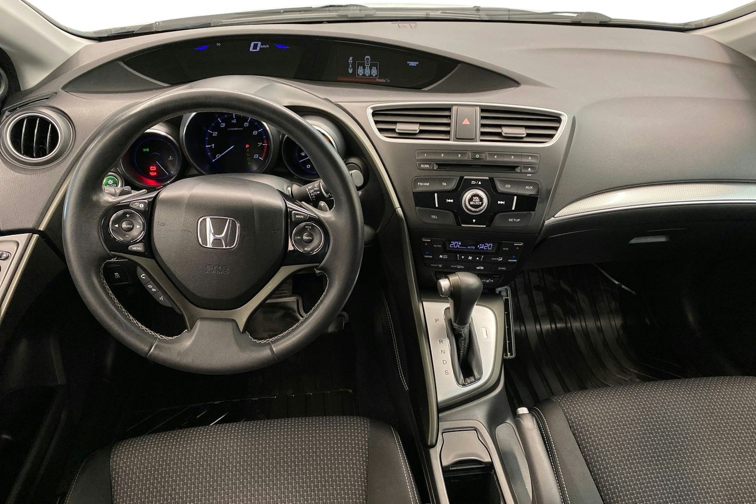 valkoinen Honda Civic 2016 kuva 9.