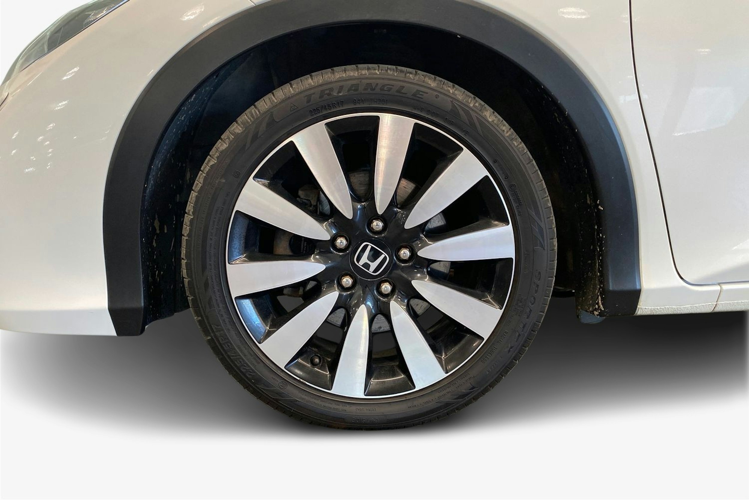 valkoinen Honda Civic 2016 kuva 11.