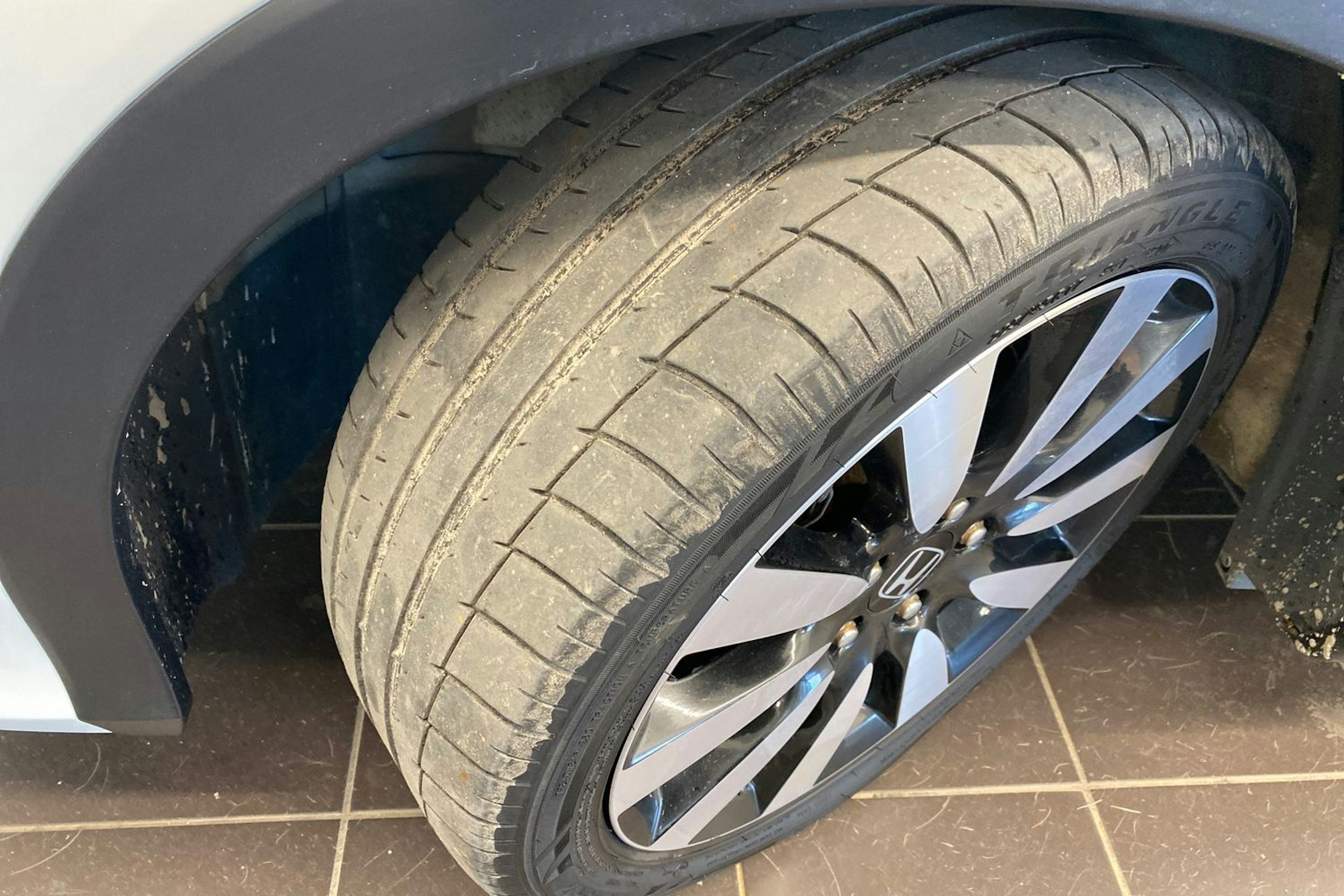 valkoinen Honda Civic 2016 kuva 14.