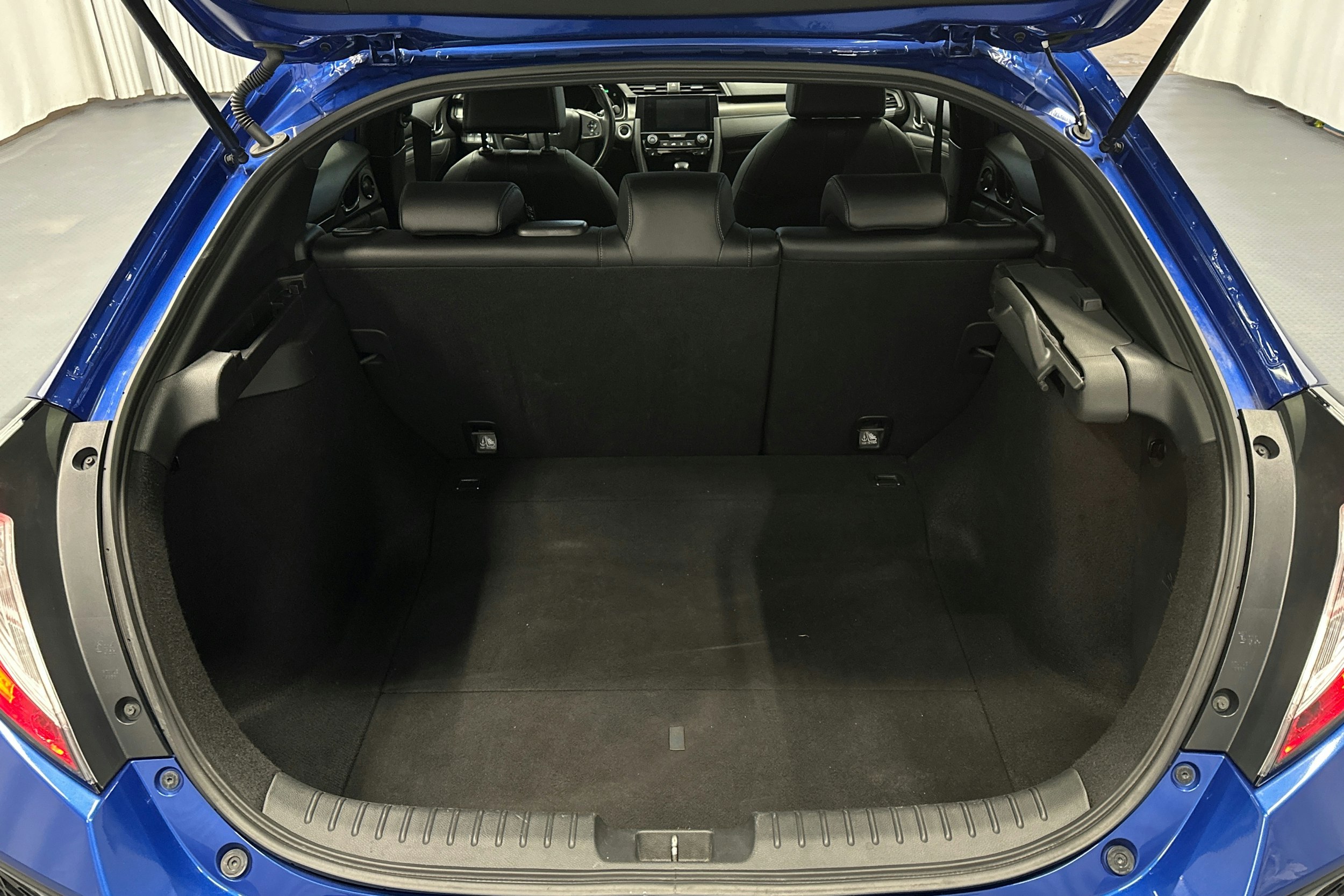 Sininen Honda CIVIC 2017 kuva 14.