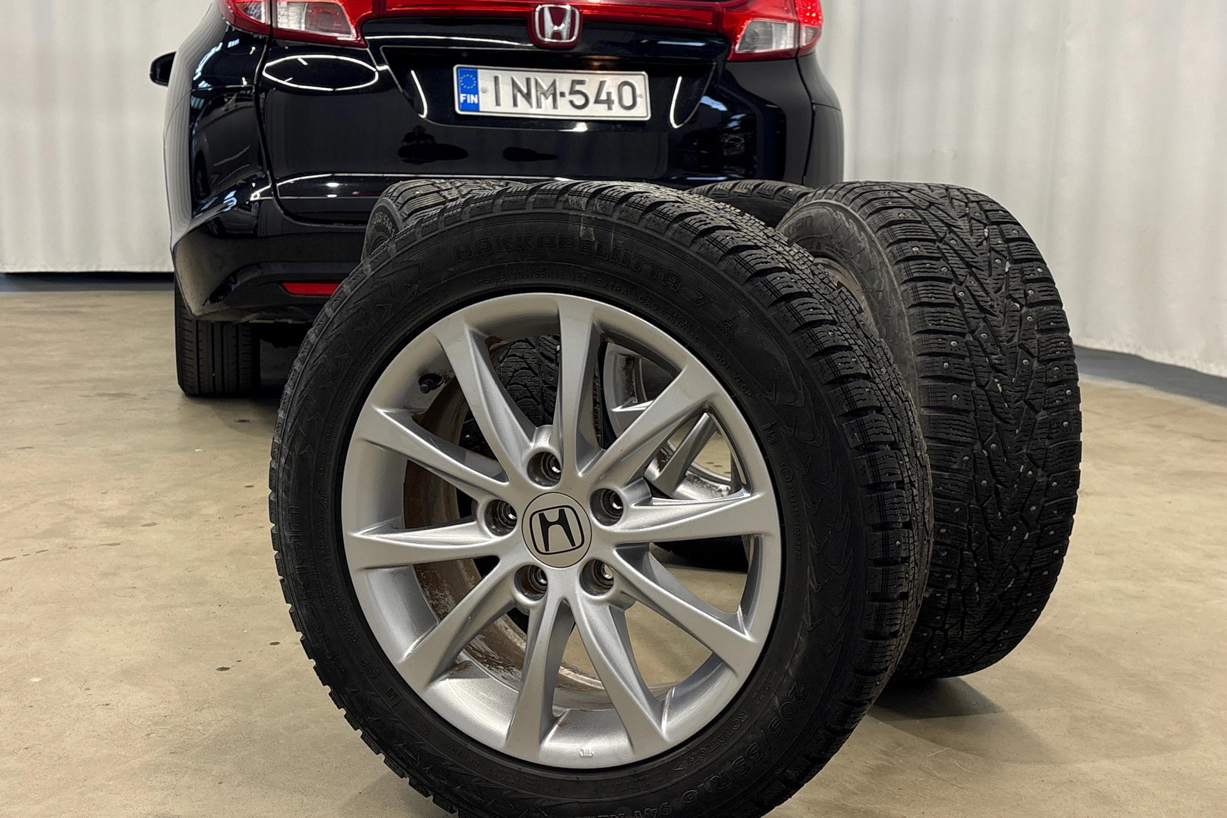 musta Honda Civic 2017 kuva 13.