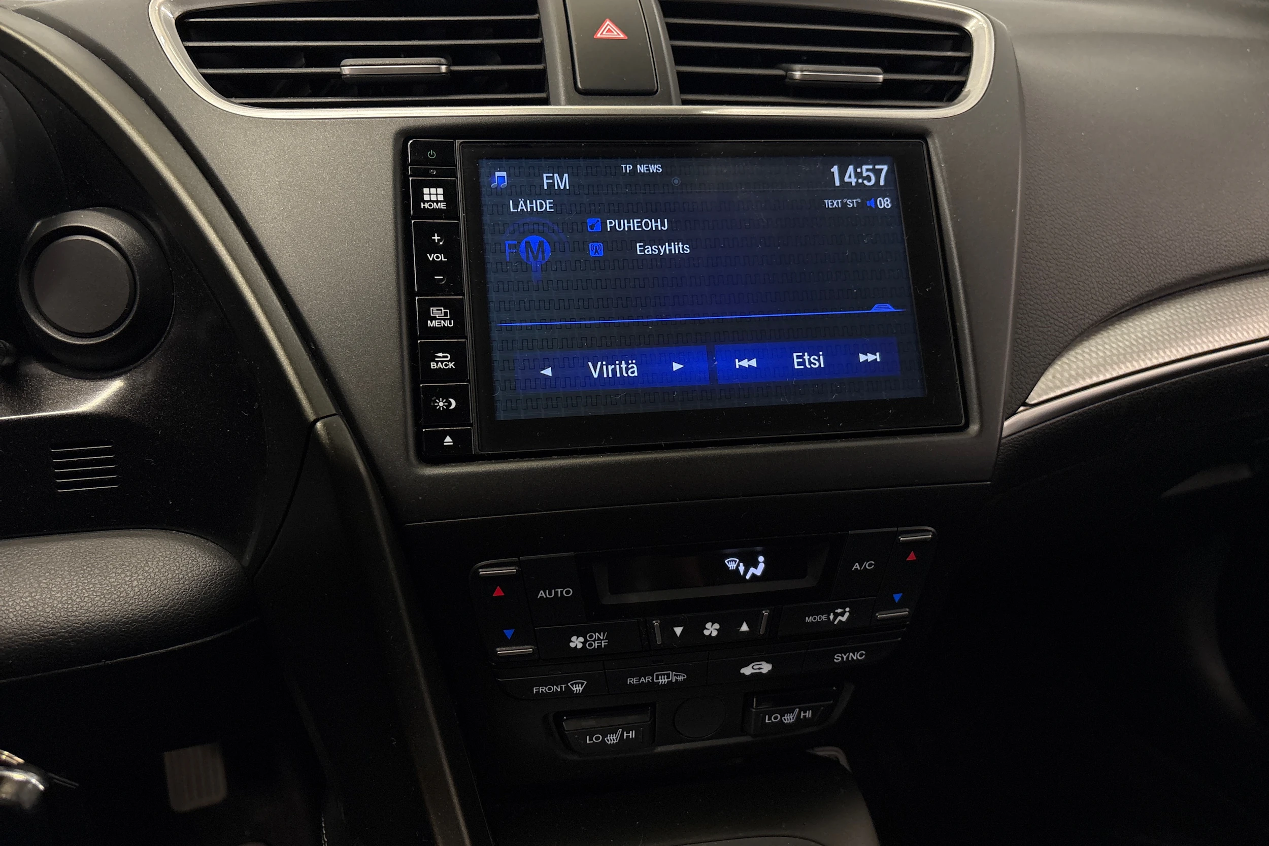 musta Honda Civic 2017 kuva 17.