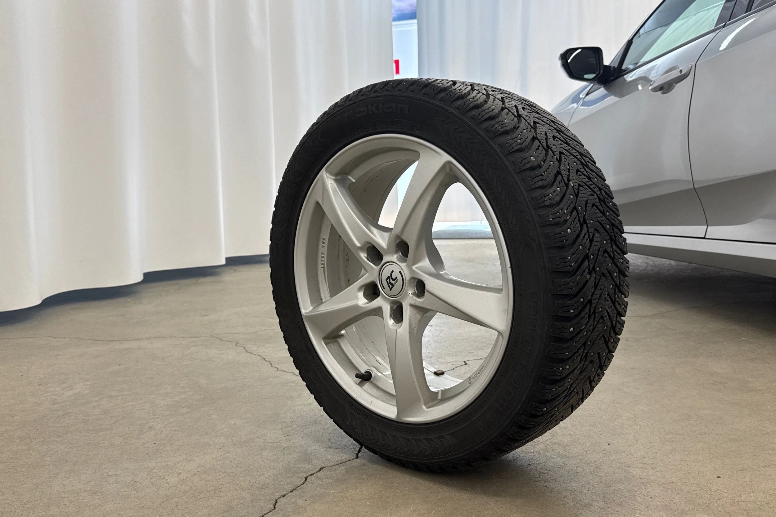 Hopea Honda CIVIC 2017 kuva 13.