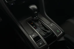 Hopea Honda CIVIC 2017 kuva 24.