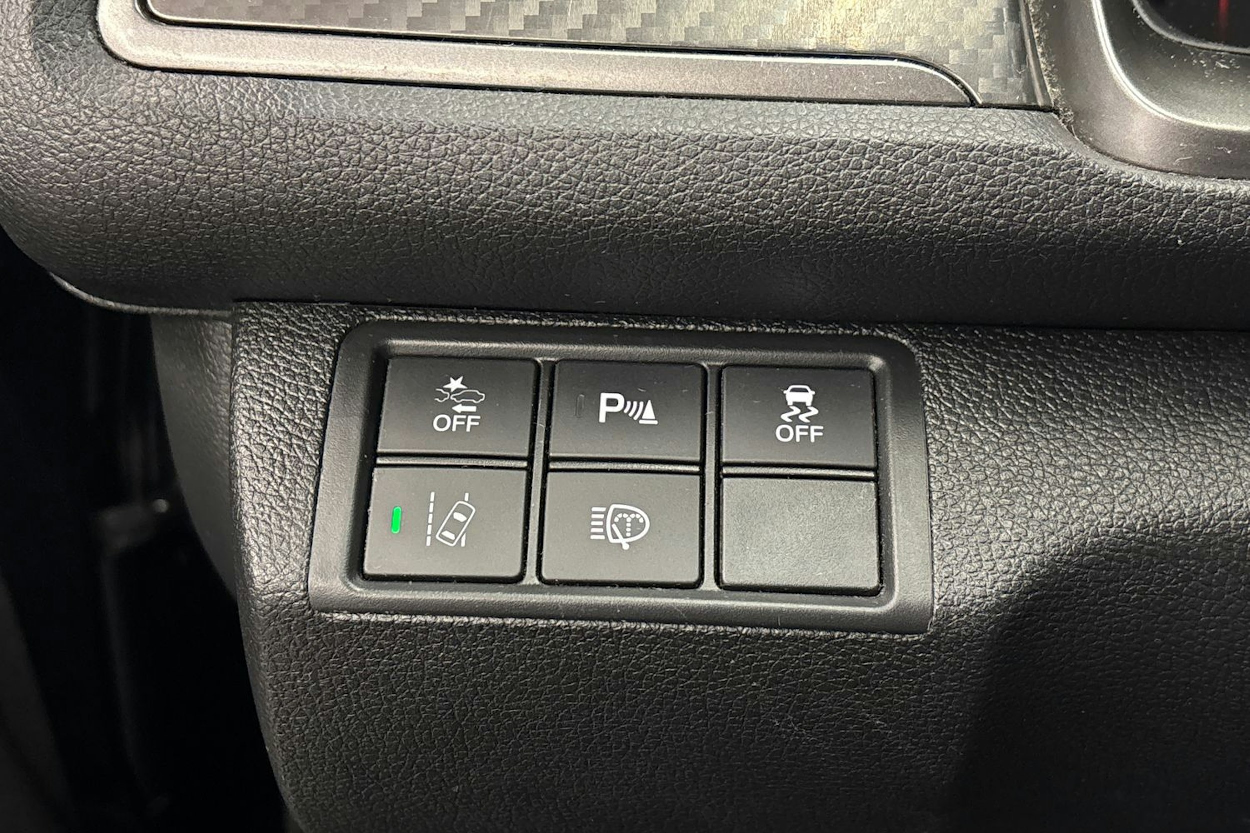 musta Honda Civic 2017 kuva 20.