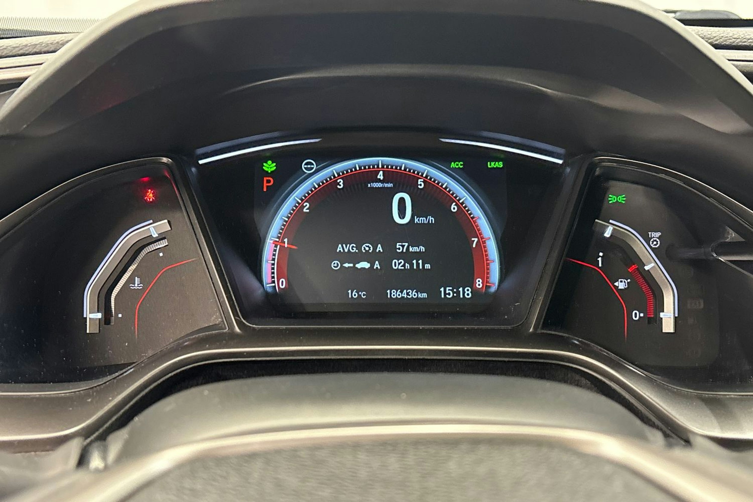 musta Honda Civic 2017 kuva 23.