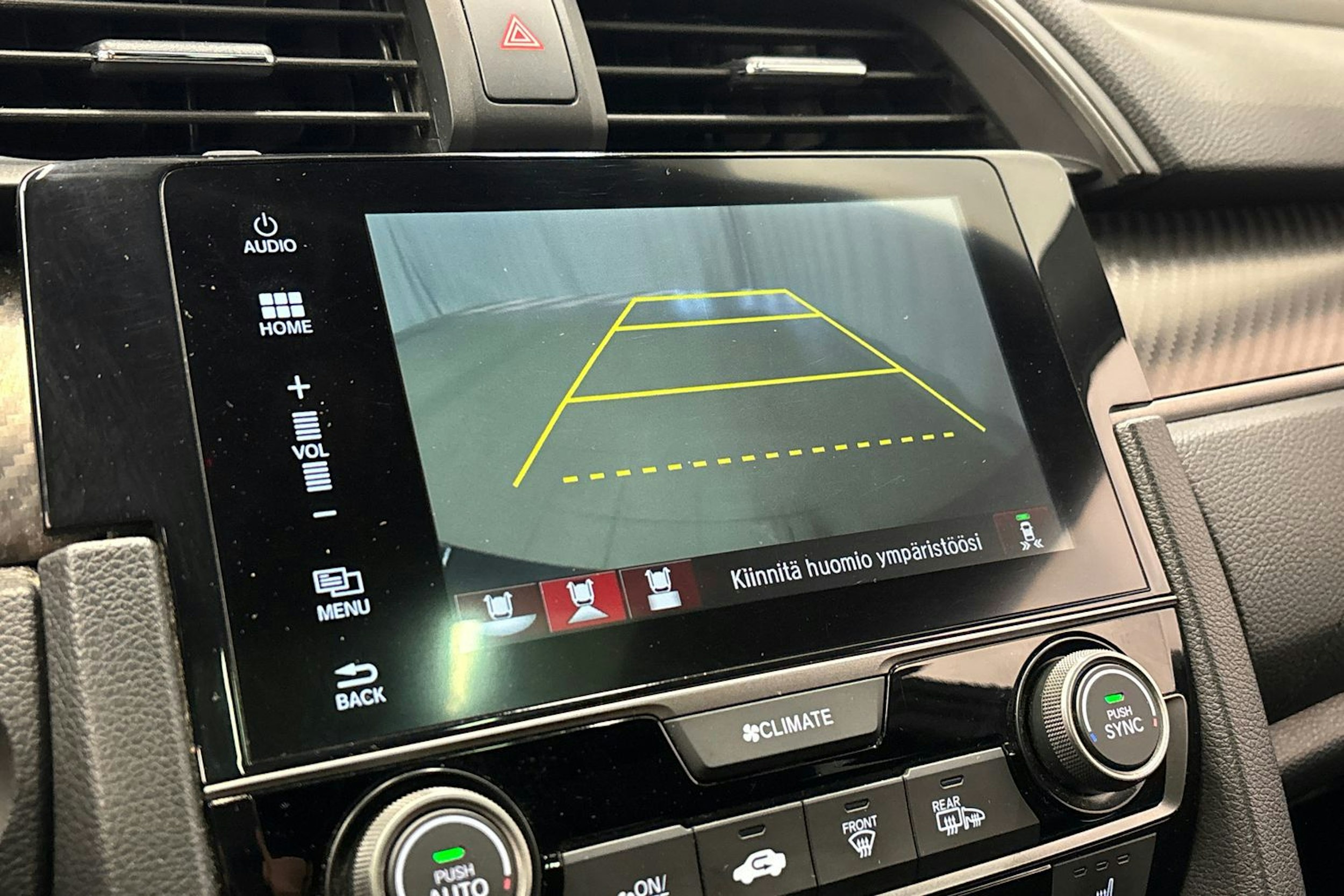 musta Honda Civic 2017 kuva 26.