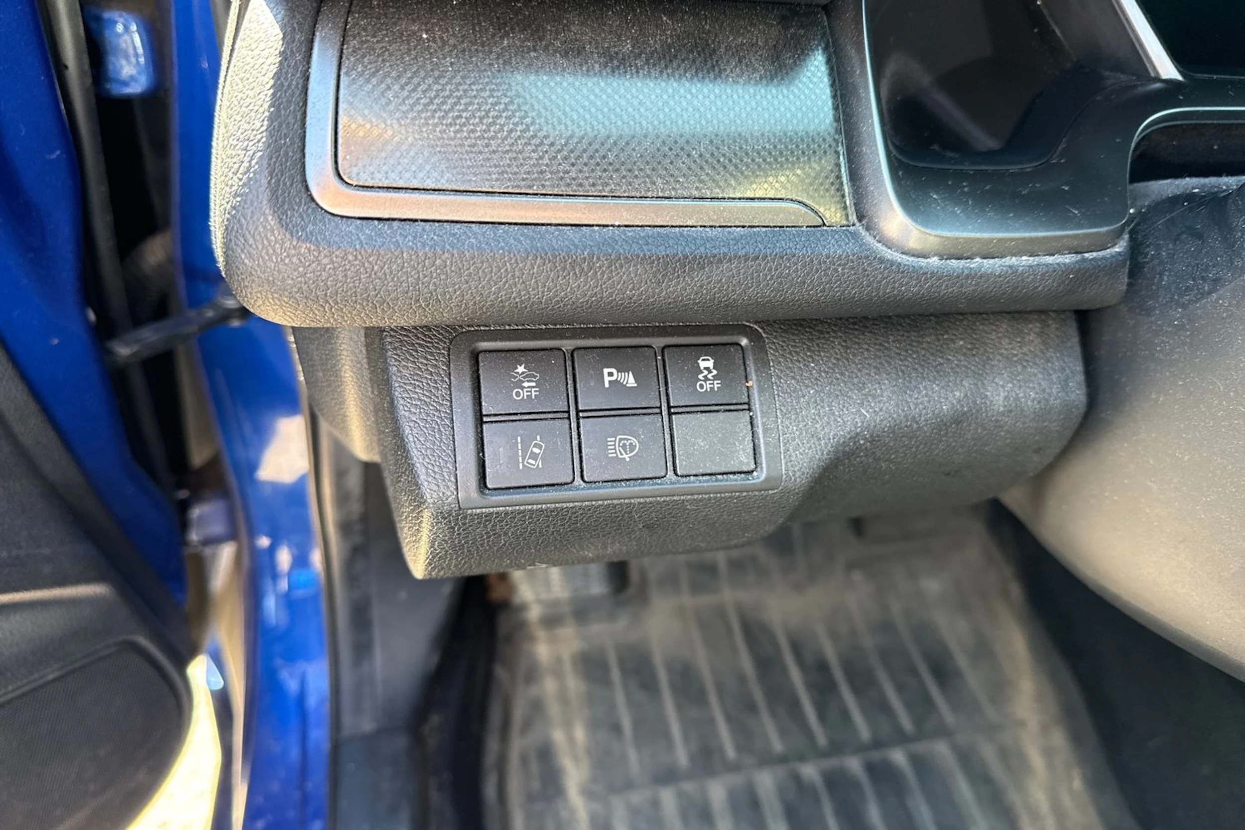 Sininen Honda CIVIC 2017 kuva 4.