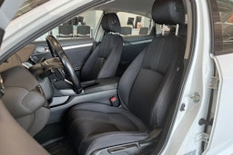 valkoinen Honda Civic 2018 kuva 14.