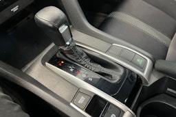 valkoinen Honda Civic 2018 kuva 24.