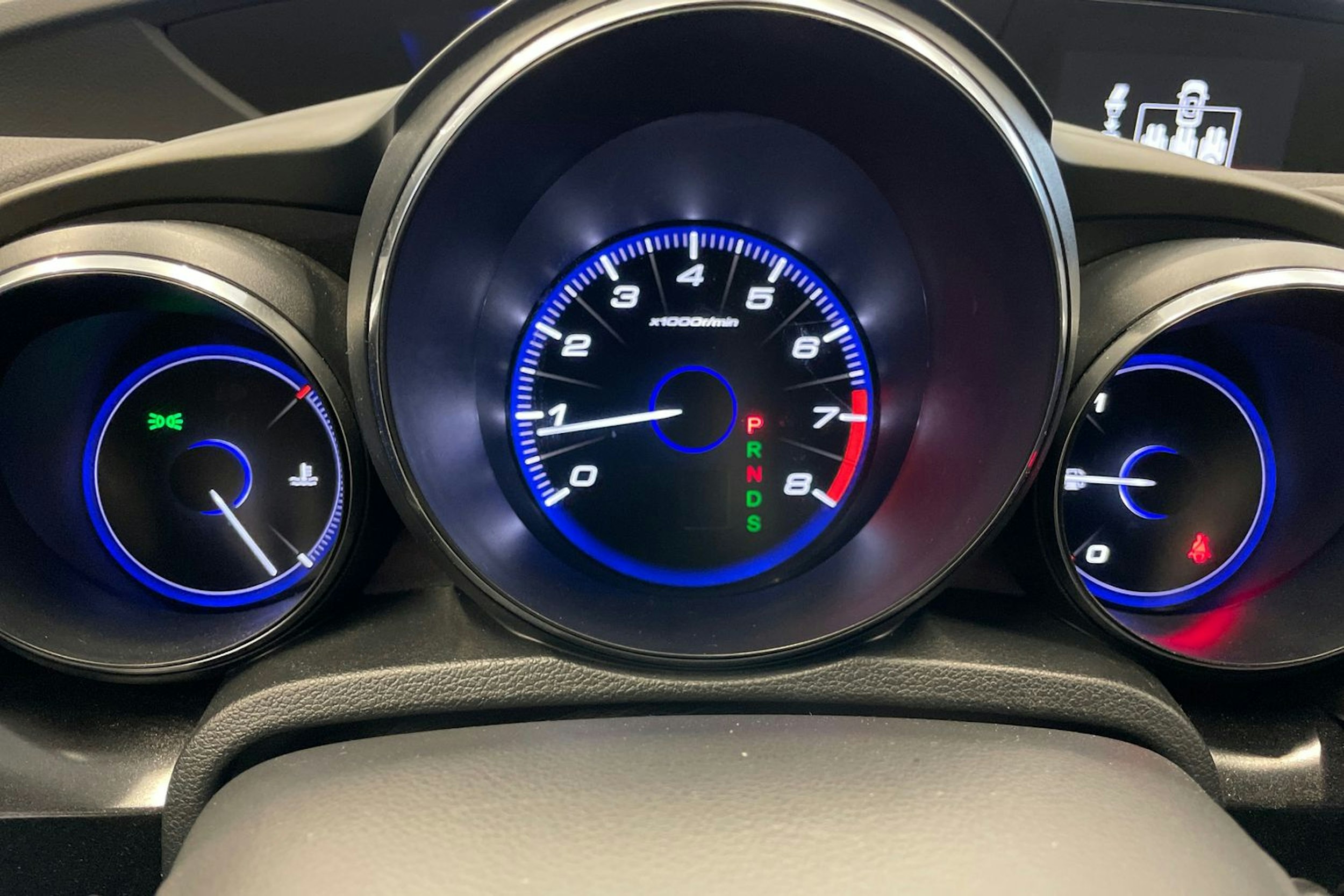 Musta Honda CIVIC 2018 kuva 18.