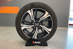 valkoinen Honda Civic 2018 kuva 22.