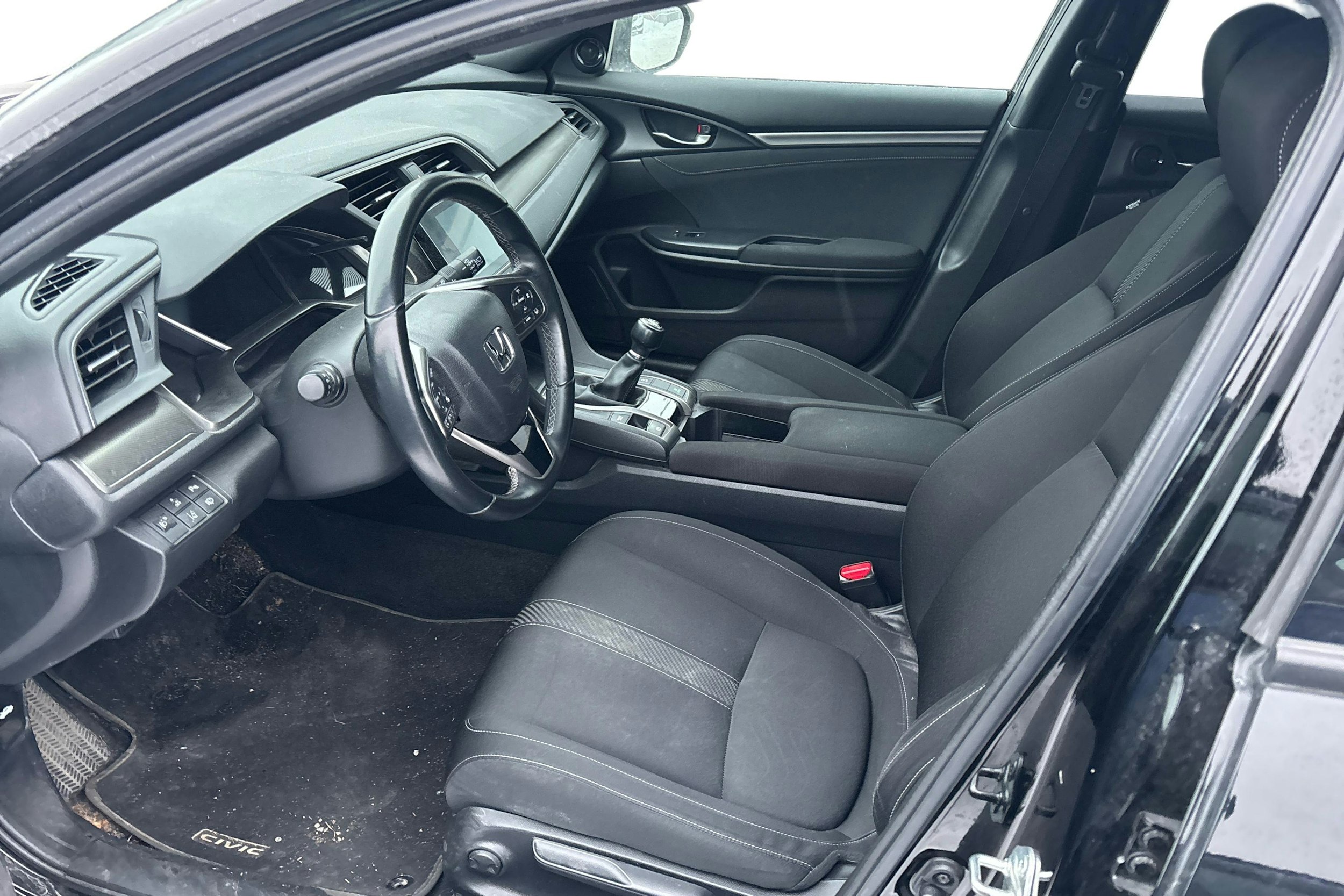 musta Honda Civic 2019 kuva 3.