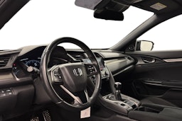 musta Honda Civic 2019 kuva 7.