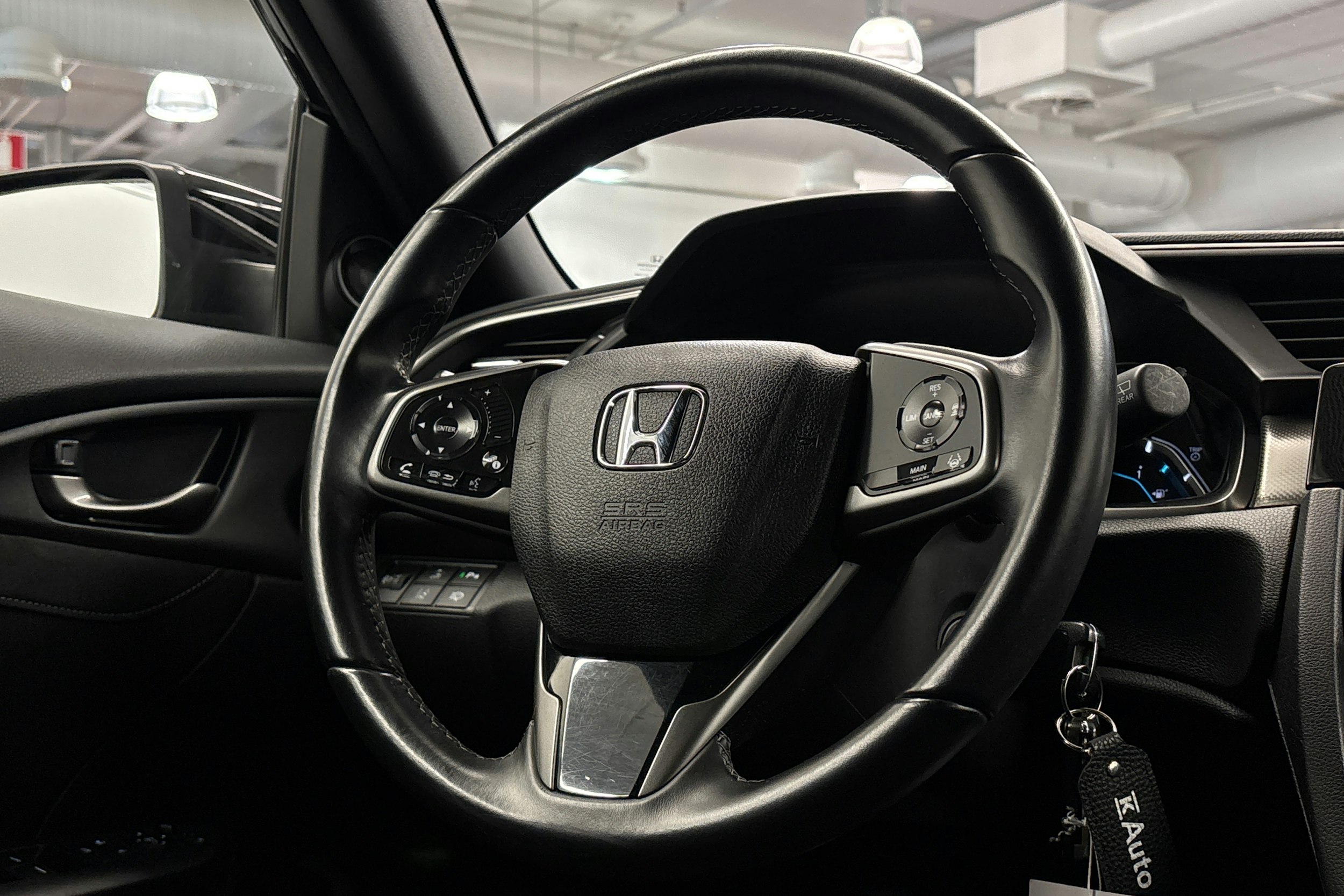 musta Honda Civic 2019 kuva 16.