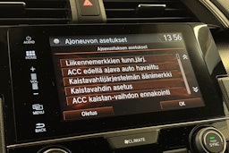 musta Honda Civic 2019 kuva 24.