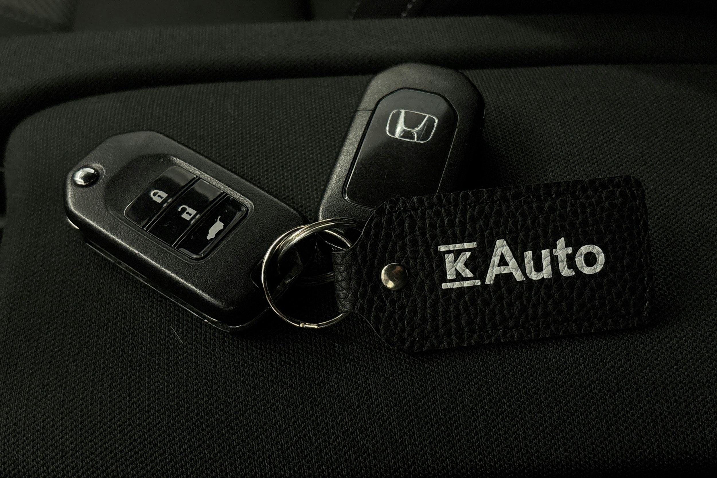 musta Honda Civic 2019 kuva 28.