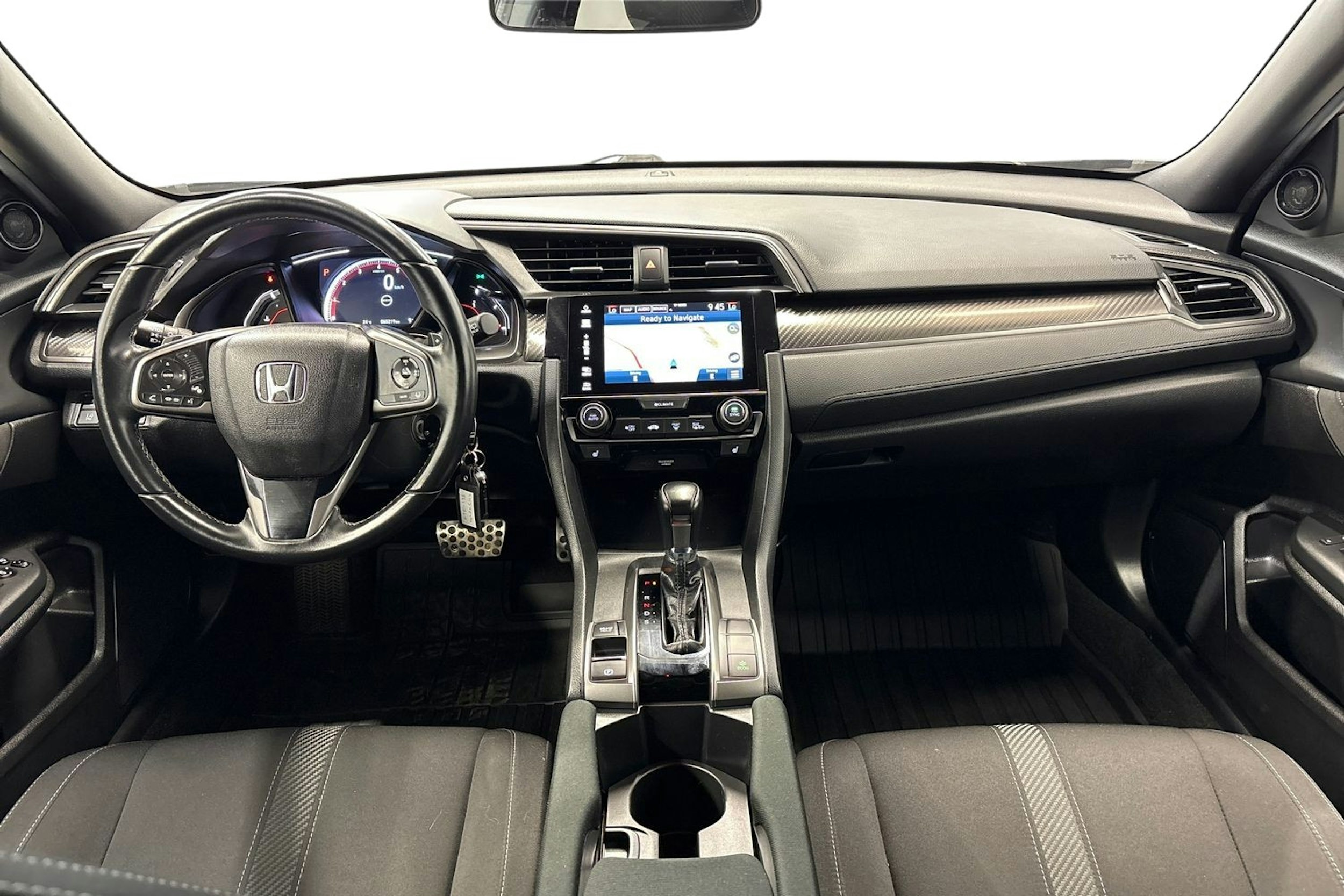 harmaa Honda Civic 2019 kuva 9.
