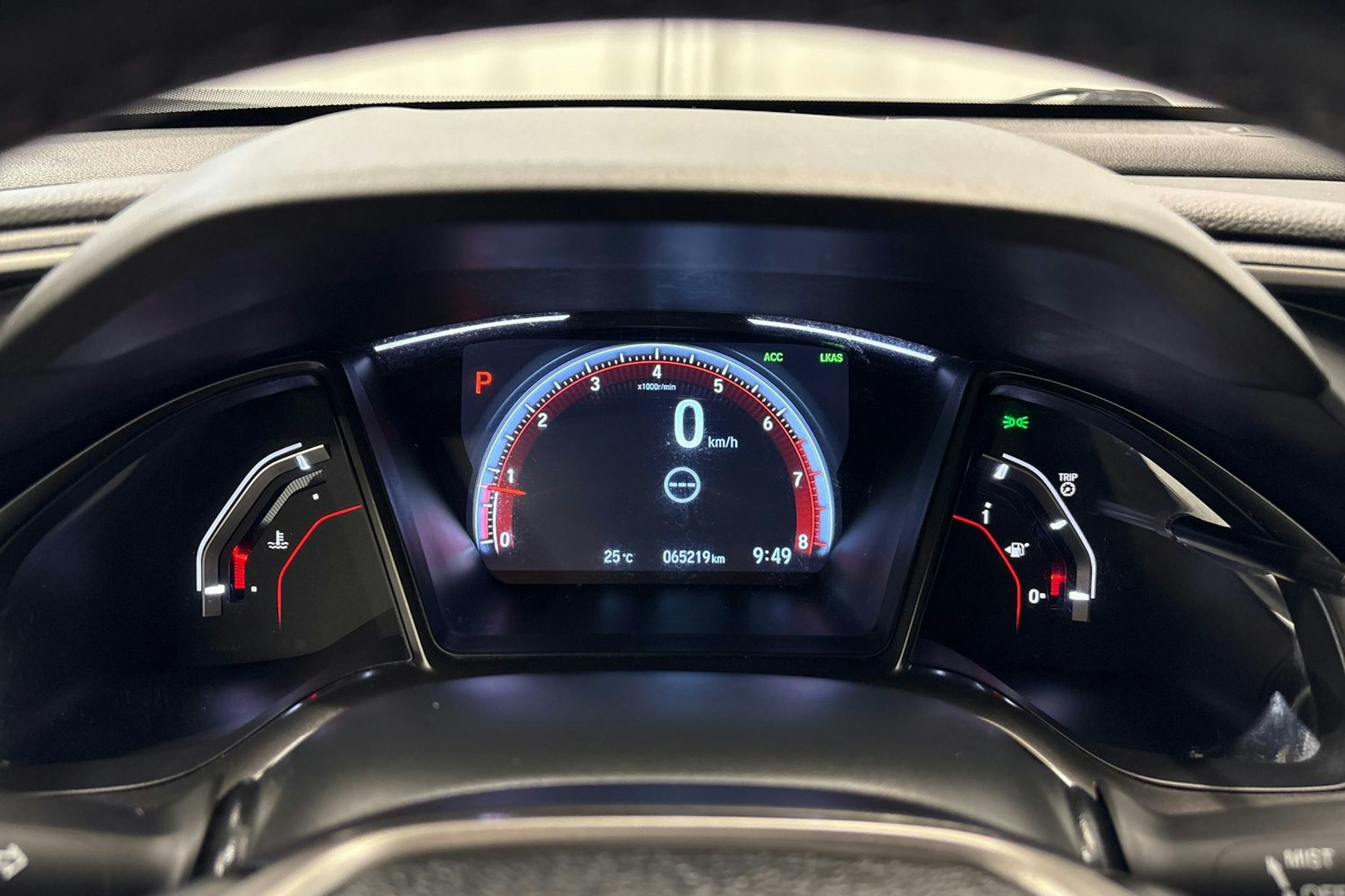 harmaa Honda Civic 2019 kuva 18.
