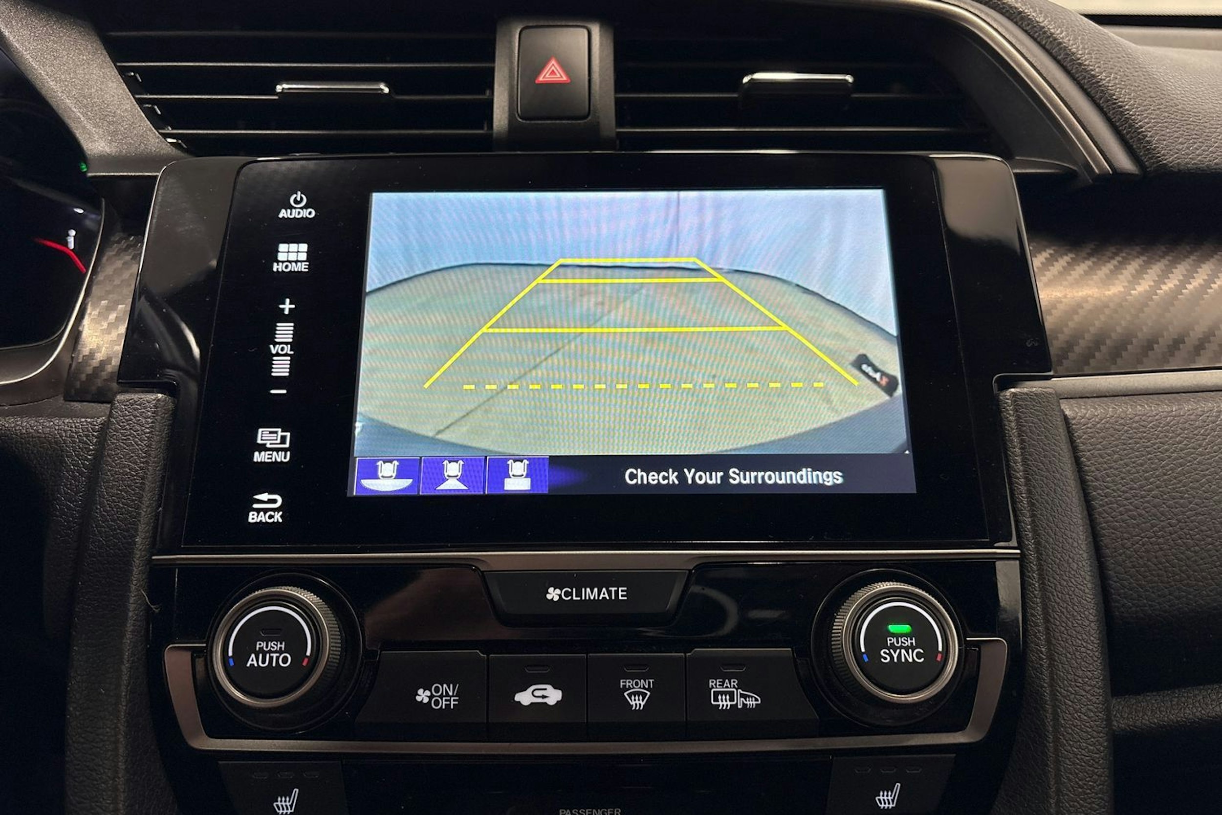 harmaa Honda Civic 2019 kuva 22.